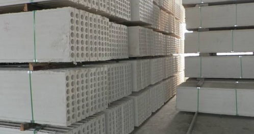 輕質(zhì)耐火材料的生產(chǎn)過(guò)程和原材料配比